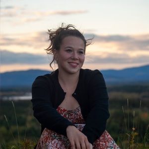 Meet your Posher, Alayna